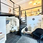 Grand Duplex - Chic & Confort - Vieux-port 2min A Pied - Climatisation - Wifi Gratuit * La Rochelle (Charente-Maritime)