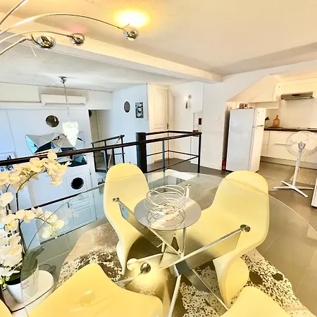 Apartment Grand Duplex - Chic & Confort - Vieux-port 2min A Pied - Climatisation - Wifi Gratuit
