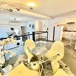 Apartment Grand Duplex - Chic & Confort - Vieux-port 2min A Pied - Climatisation - Wifi Gratuit La Rochelle (Charente-Maritime)