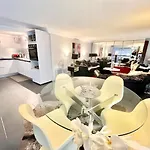 Apartment Grand Duplex - Chic & Confort - Vieux-port 2min A Pied - Climatisation - Wifi Gratuit *