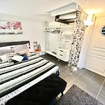 Grand Duplex - Chic & Confort - Vieux-port 2min A Pied - Climatisation - Wifi Gratuit Apartment *