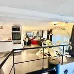 Apartment Grand Duplex - Chic & Confort - Vieux-port 2min A Pied - Climatisation - Wifi Gratuit