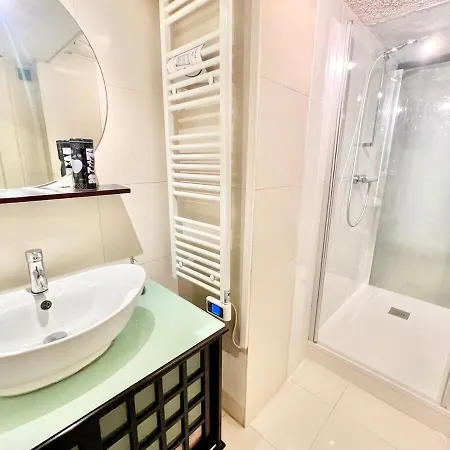 Grand Duplex - Chic & Confort - Vieux-port 2min A Pied - Climatisation - Wifi Gratuit Lejlighed *
