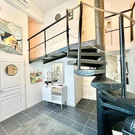 Grand Duplex - Chic & Confort - Vieux-port 2min A Pied - Climatisation - Wifi Gratuit * La Rochelle (Charente-Maritime)