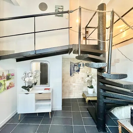 Grand Duplex - Chic & Confort - Vieux-port 2min A Pied - Climatisation - Wifi Gratuit Lejlighed La Rochelle (Charente-Maritime)