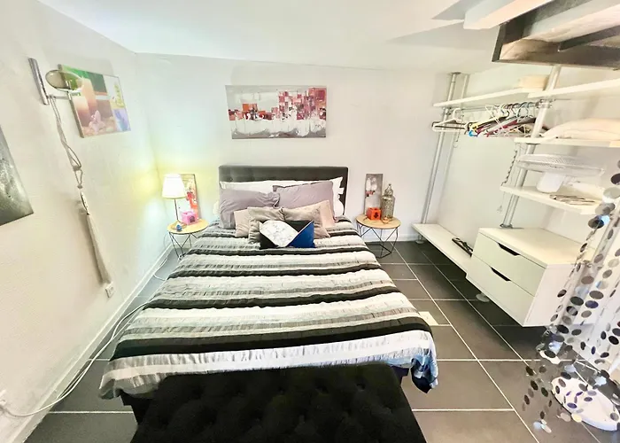 Grand Duplex - Chic & Confort - Vieux-port 2min A Pied - Climatisation - Wifi Gratuit